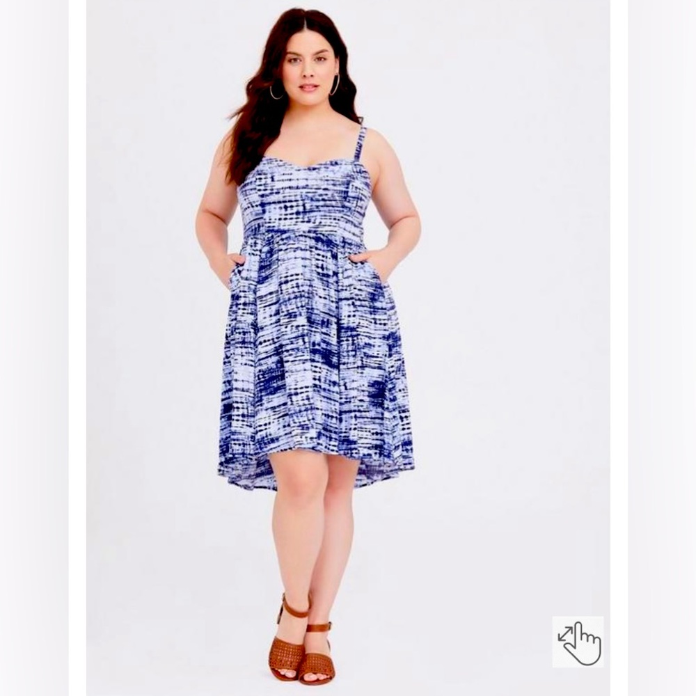 TORRID — MINI CHALLIS HIGH-LOW SKATER DRESS — EUC SIZE 2